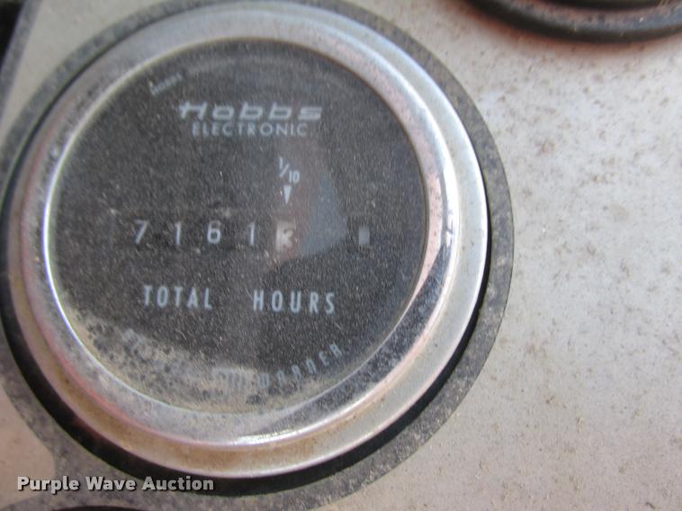 image for item K4223 Koehring C-266 excavator