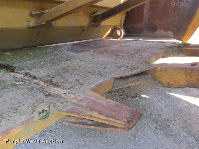 image for item K4236 1973 Caterpillar 631C conventional scraper