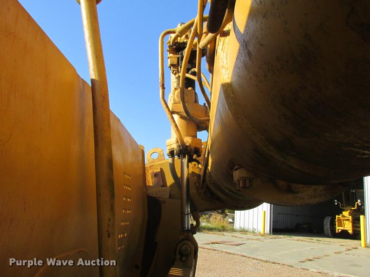 image for item K4236 1973 Caterpillar 631C conventional scraper