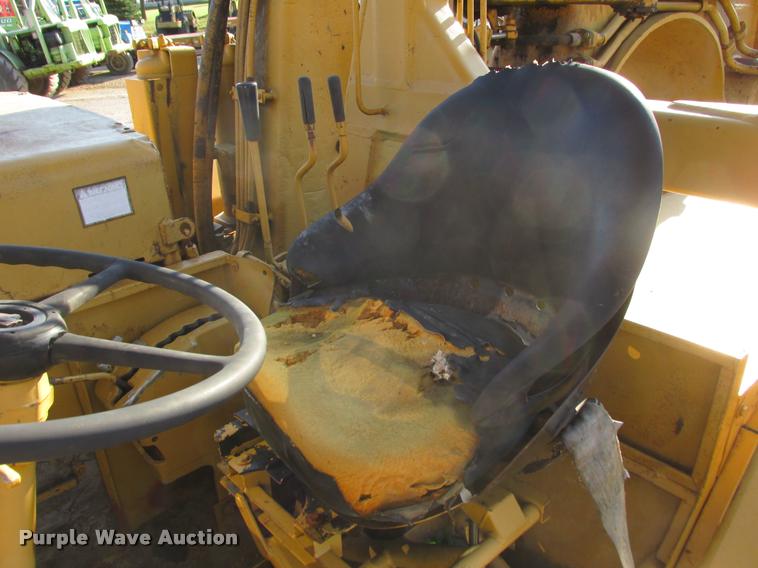 image for item K4236 1973 Caterpillar 631C conventional scraper