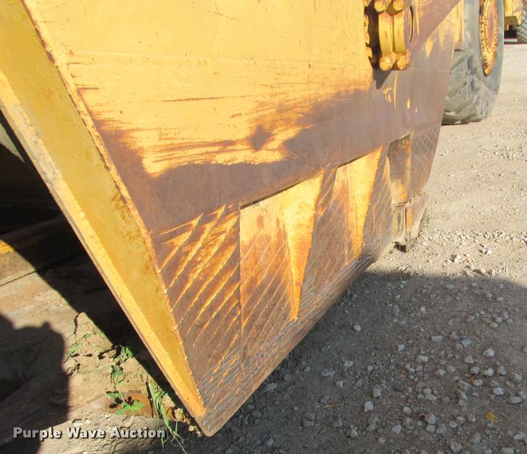 image for item K4237 1973 Caterpillar 637 conventional scraper