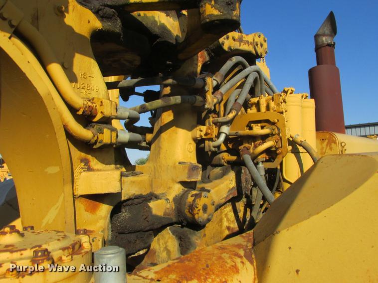 image for item K4237 1973 Caterpillar 637 conventional scraper