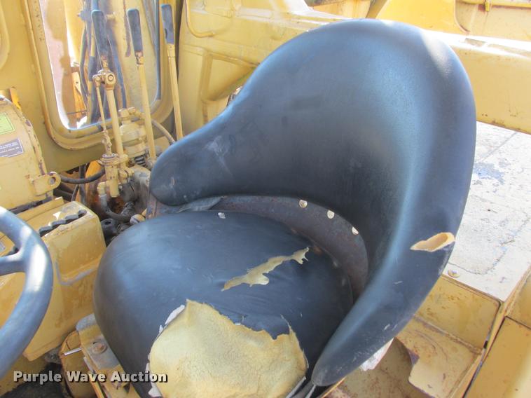 image for item K4237 1973 Caterpillar 637 conventional scraper