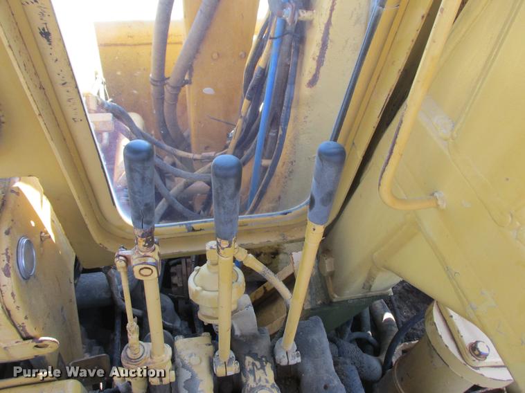 image for item K4237 1973 Caterpillar 637 conventional scraper