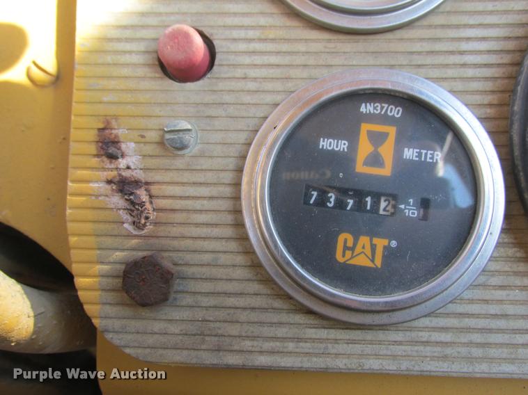 image for item K4237 1973 Caterpillar 637 conventional scraper