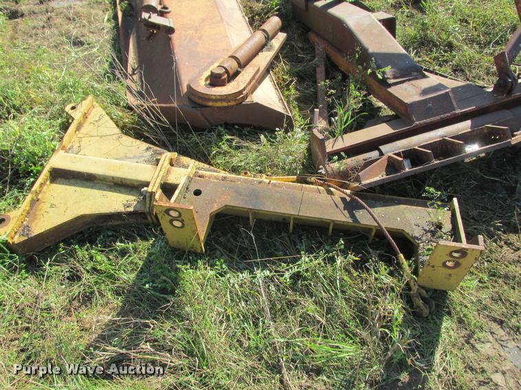 image for item K4242 Motor grader snow plow and lift group