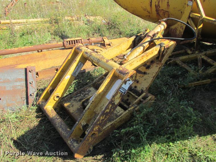image for item K4242 Motor grader snow plow and lift group