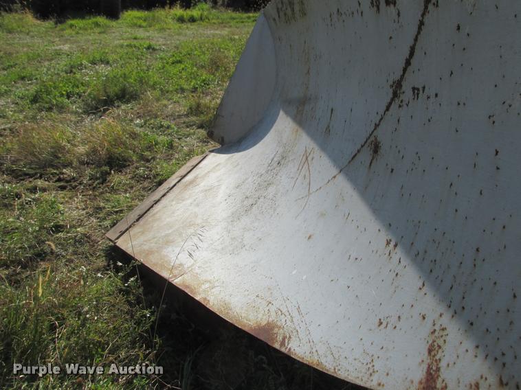 image for item K4242 Motor grader snow plow and lift group