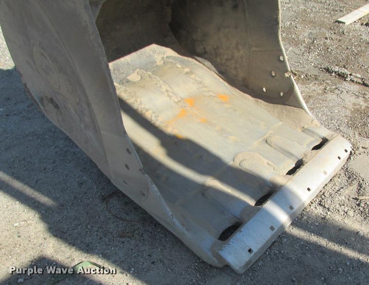 image for item K4243 1999 Case 9020B excavator