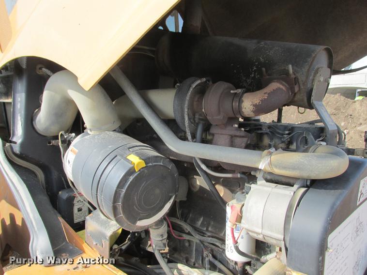 image for item K4244 2002 Case 621D XT wheel loader