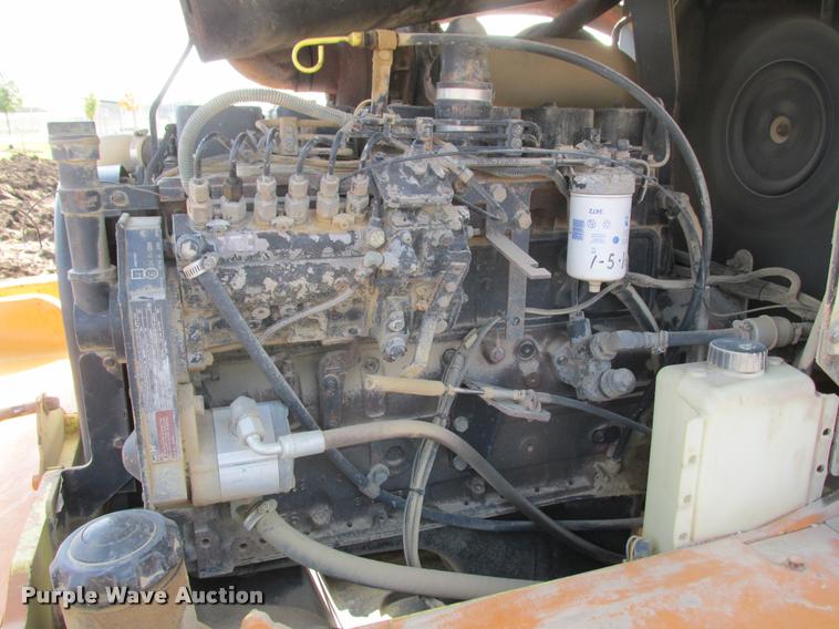 image for item K4244 2002 Case 621D XT wheel loader