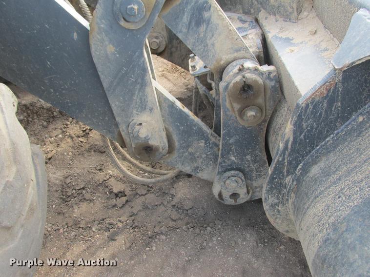 image for item K4244 2002 Case 621D XT wheel loader