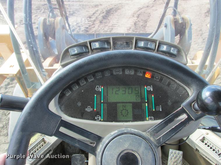 image for item K4244 2002 Case 621D XT wheel loader