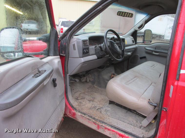 image for item K4245 2000 Ford F550 Super Duty dump truck