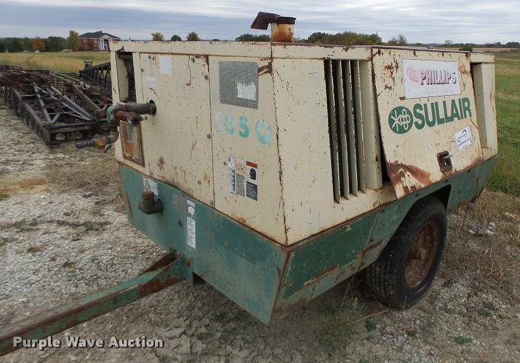 image for item K5652 Sullair 185Q air compressor