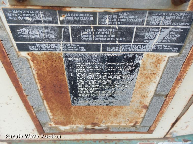 image for item K5652 Sullair 185Q air compressor