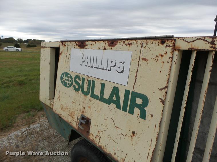 image for item K5652 Sullair 185Q air compressor