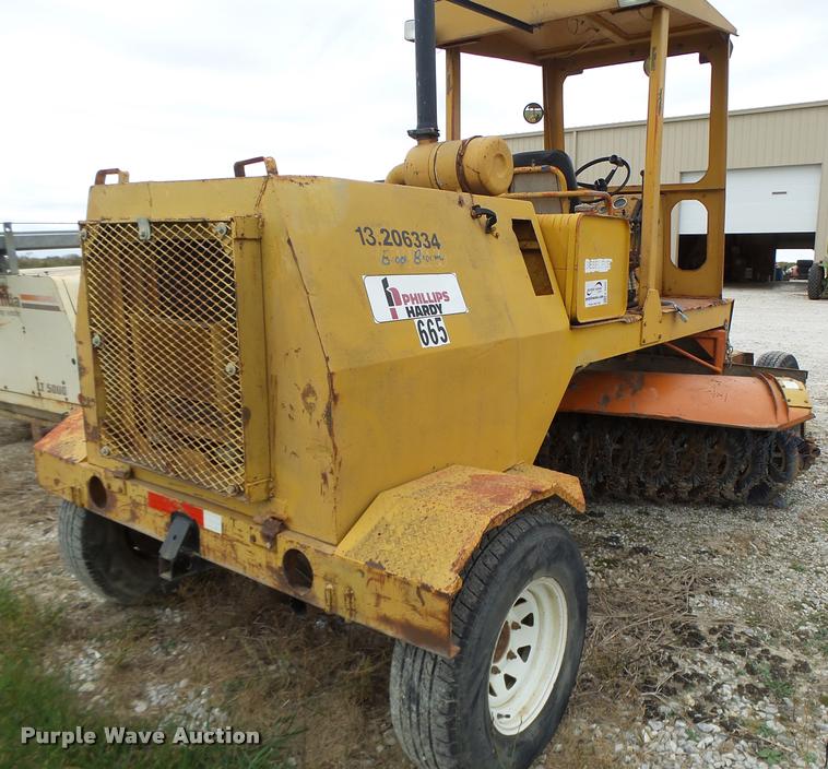 image for item K5653 Broce RJ300 broom