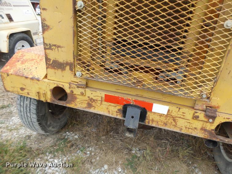 image for item K5653 Broce RJ300 broom