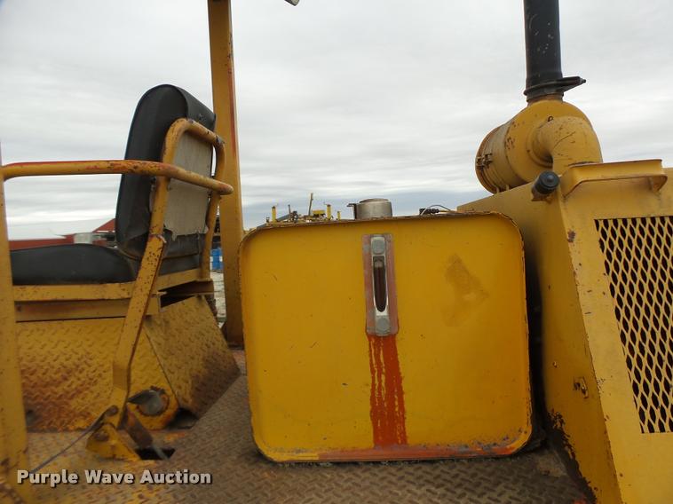 image for item K5653 Broce RJ300 broom