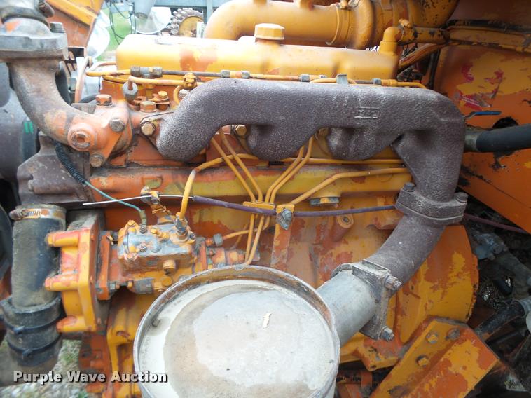 image for item K5653 Broce RJ300 broom