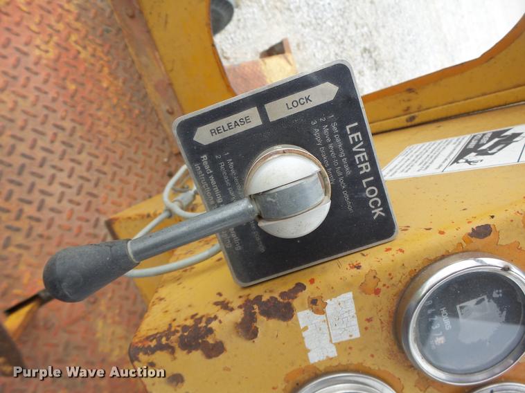 image for item K5653 Broce RJ300 broom