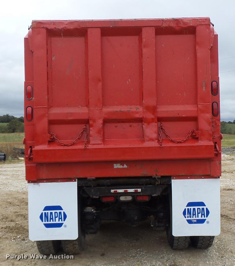 image for item K5660 2007 Mack CV713 dump truck