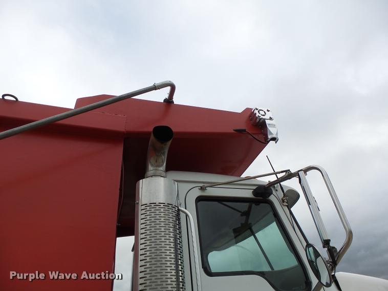 image for item K5660 2007 Mack CV713 dump truck