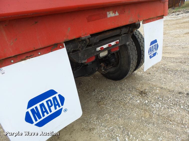 image for item K5660 2007 Mack CV713 dump truck