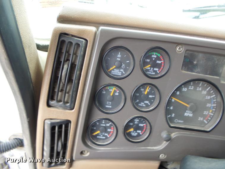 image for item K5660 2007 Mack CV713 dump truck