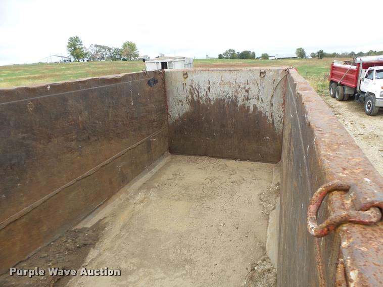 image for item K5660 2007 Mack CV713 dump truck