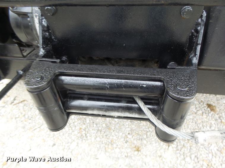 image for item K5663 2001 Chevrolet C6500 bucket truck