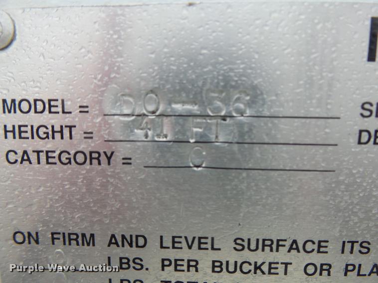 image for item K5663 2001 Chevrolet C6500 bucket truck