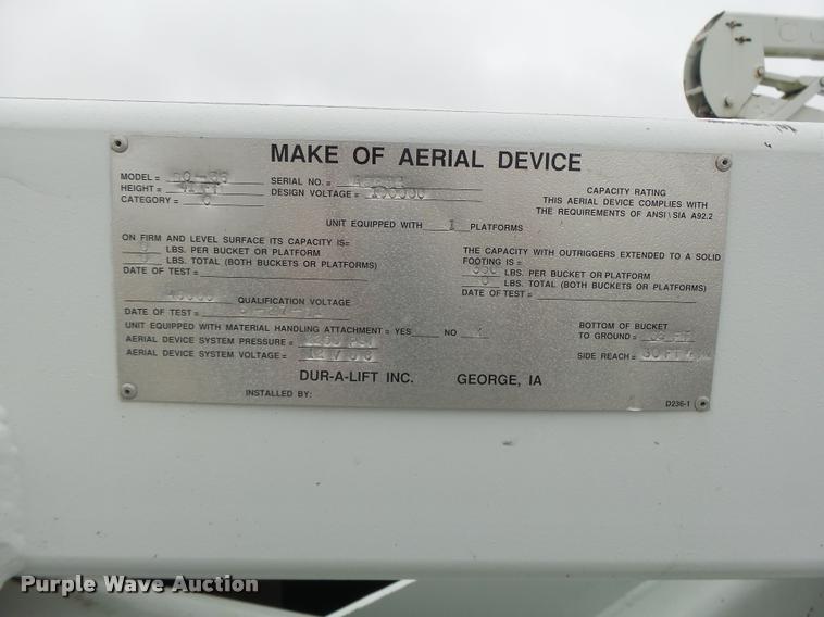 image for item K5663 2001 Chevrolet C6500 bucket truck