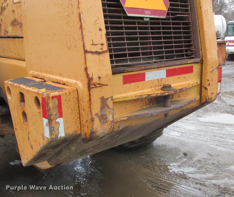 image for item K6232 1990 Case 721 wheel loader