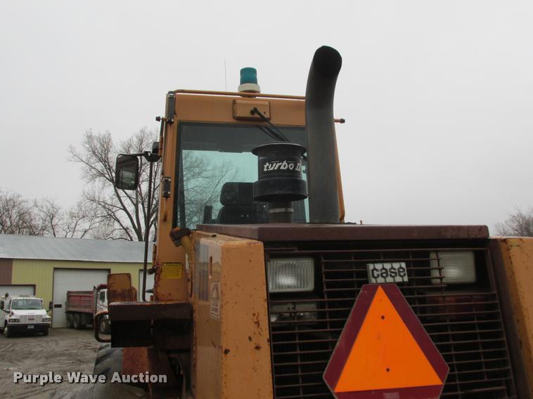 image for item K6232 1990 Case 721 wheel loader