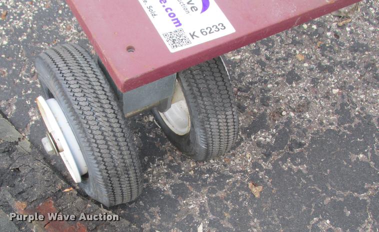 image for item K6233 Job site wagon