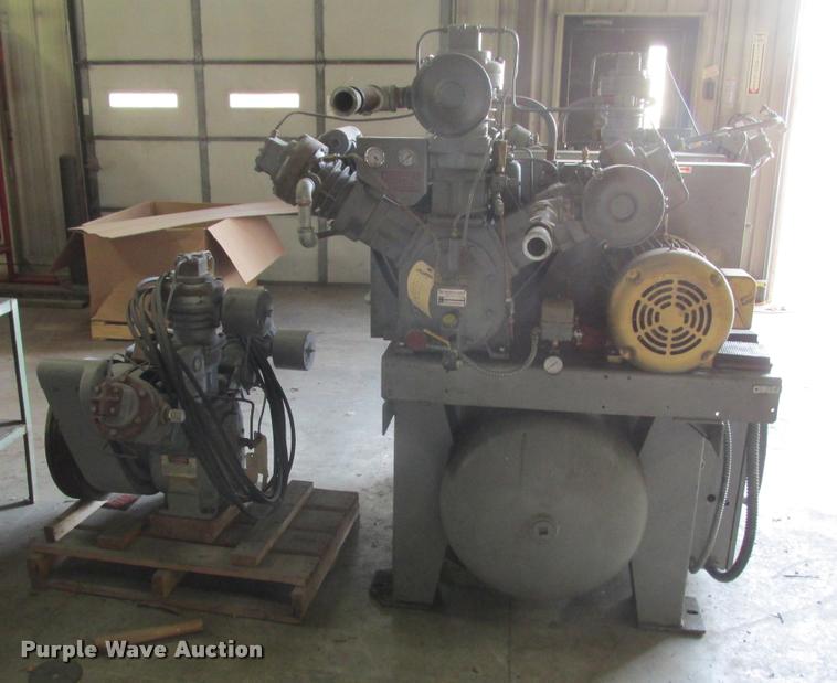 image for item K6235 Ingersoll Rand T30 air compressor
