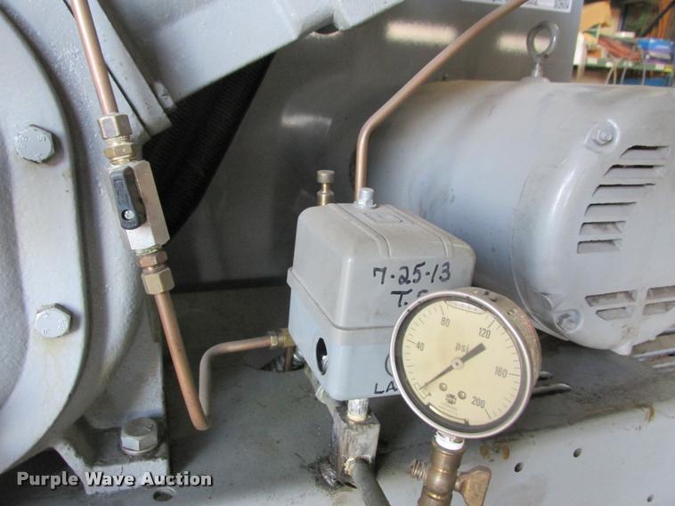 image for item K6235 Ingersoll Rand T30 air compressor