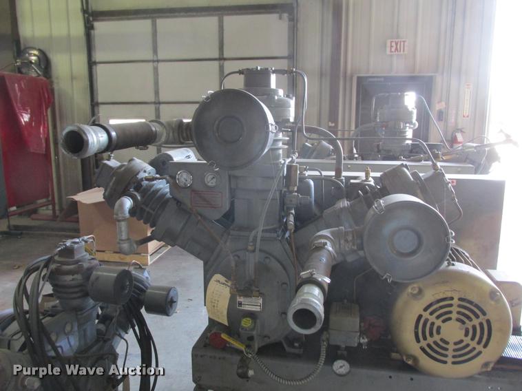 image for item K6235 Ingersoll Rand T30 air compressor