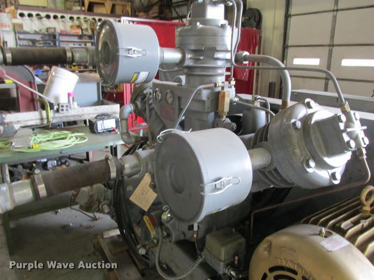 image for item K6235 Ingersoll Rand T30 air compressor