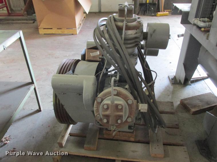 image for item K6235 Ingersoll Rand T30 air compressor