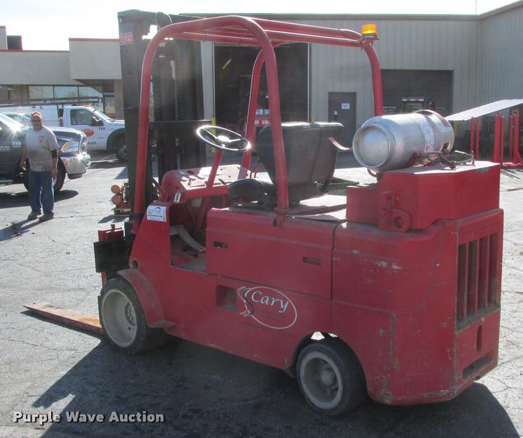 image for item K6237 Caterpillar T120C forklift