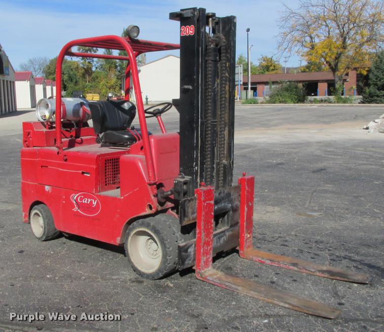 image for item K6237 Caterpillar T120C forklift