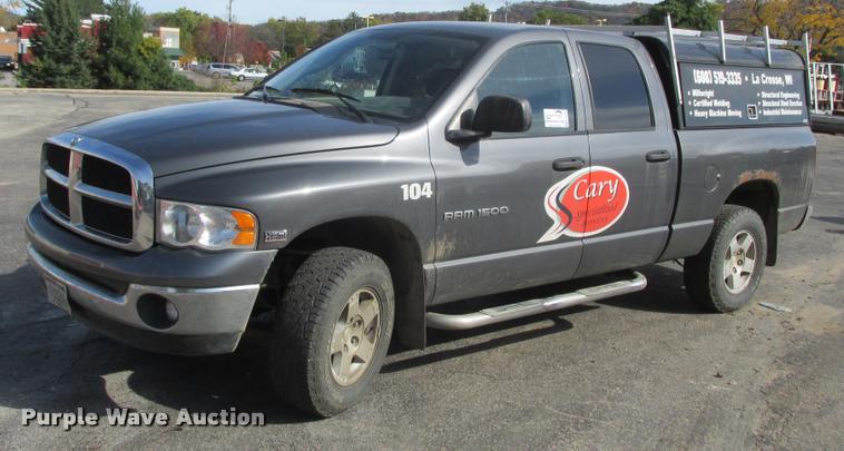 image for item K6243 2004 Dodge Ram 1500 Quad Cab pickup truck
