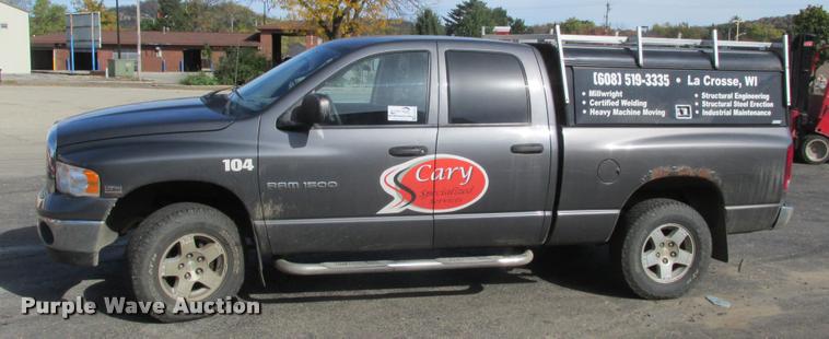 image for item K6243 2004 Dodge Ram 1500 Quad Cab pickup truck