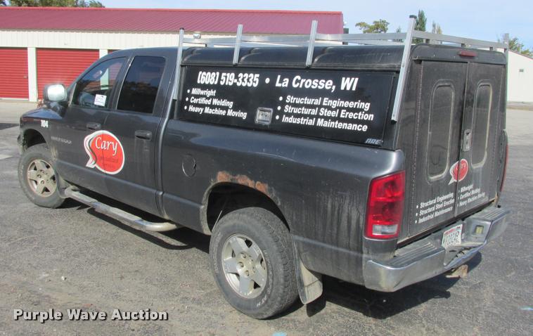 image for item K6243 2004 Dodge Ram 1500 Quad Cab pickup truck