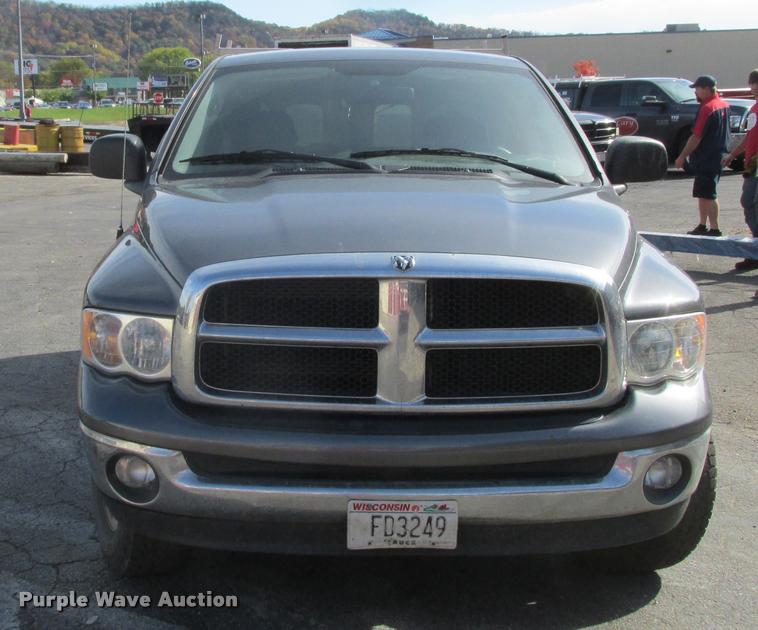 image for item K6243 2004 Dodge Ram 1500 Quad Cab pickup truck