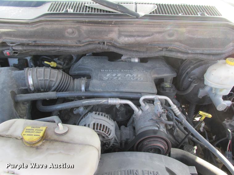 image for item K6243 2004 Dodge Ram 1500 Quad Cab pickup truck