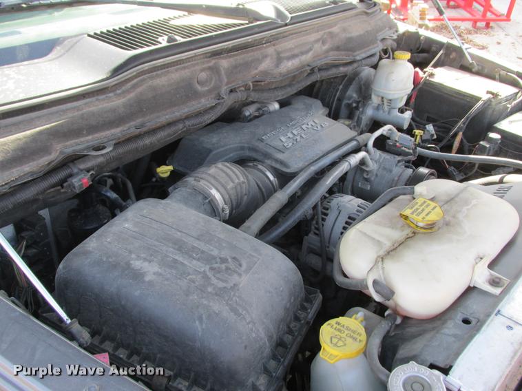 image for item K6243 2004 Dodge Ram 1500 Quad Cab pickup truck